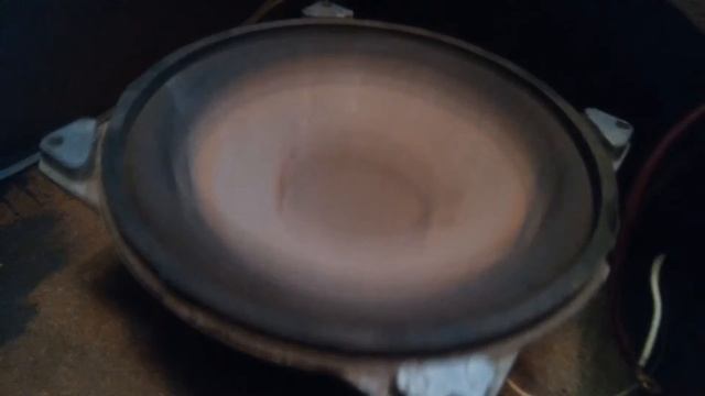 СОВЕТСКАЯ АУДИОСИСТЕМА - ЛУЧШАЯ АУДИОСИСТЕМА. Или как спалить советский динамик. смотреть онлайн