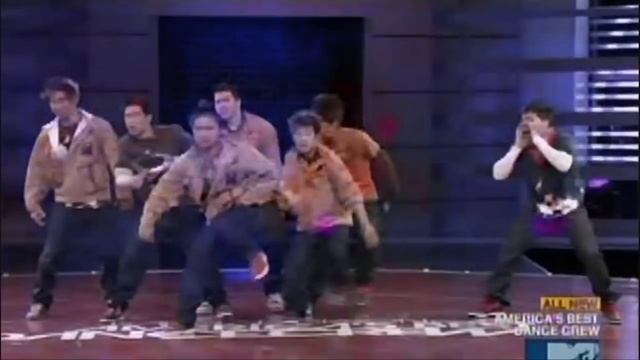 Quest Crew Compilation HD Weeks 1-8 смотреть онлайн