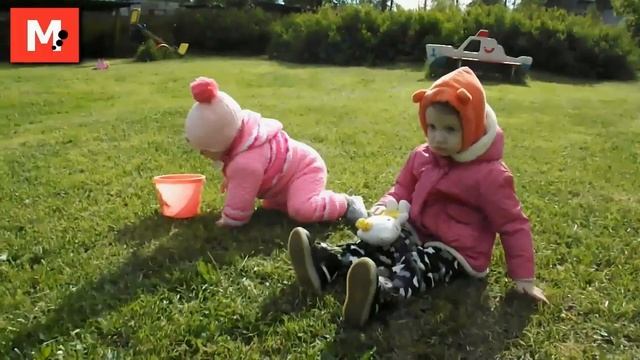 ВЛОГ в парке кошечка HELLO KITTY/ VLOG Park toys HELLO KITTY смотреть онлайн