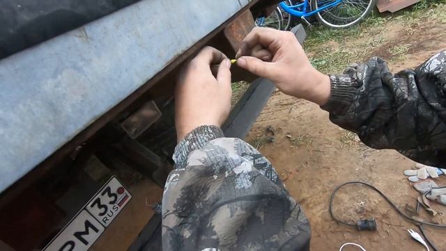 Установка герметичных разъемов фонарей на Газон Некст. Правильный электромонтаж. смотреть онлайн