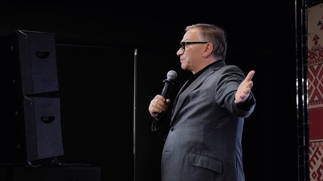 Угольников 📺 Известный кинорежиссер Игорь Угольников стал добродеем.