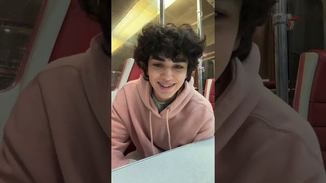 Амирхан Батабаев 17.04.2023 в эфире инстаграм. @amirchiiik смотреть онлайн