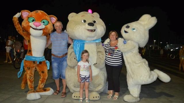 ???Клубничная годовщина наших любимых родителей??? смотреть онлайн