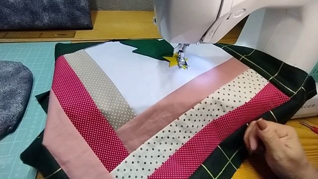 Vamos Fazer Uma Linda Almofada Natalina ? / Decoração Para O Natal