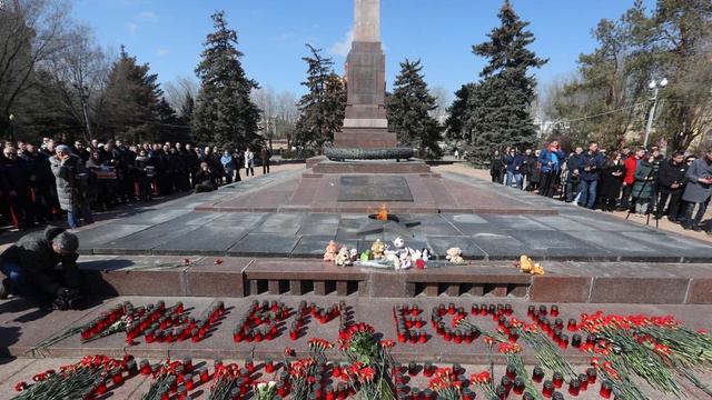 🔴 SHAMAN ПАМЯТИ ЖЕРТВ 22 МАРТА смотреть онлайн