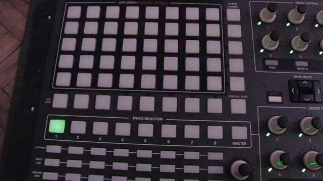 FastPad Game to play on your MIDI Controler (Akai APC40, for Ableton Live) смотреть онлайн