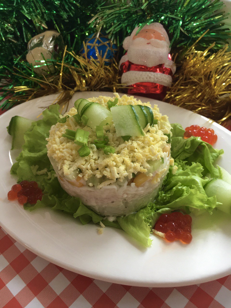 Нежный праздничный салат с Печенью трески.