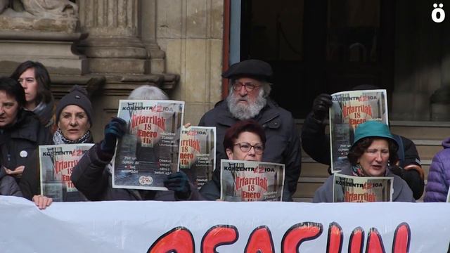 AZ Sare Komunitarioak Osasun Etxean dauden oztopo arkitektonikoak kentzeko eskatu dio Udalari смотреть онлайн