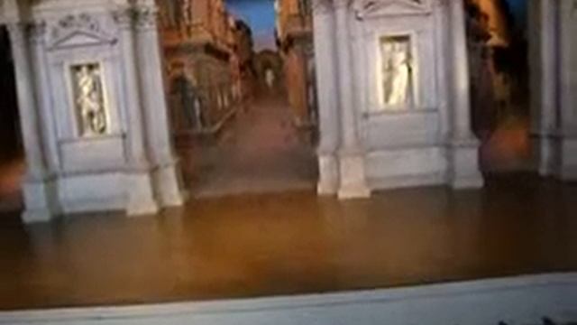 Velocità della Luce TEATRO OLYMPICO INTERO DAL ANDREA PALLADIO смотреть онлайн