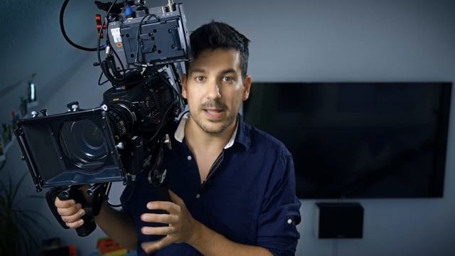 Kampfansage an ARRI und RED! - Blackmagic Ursa Mini Pro G2 Review смотреть онлайн