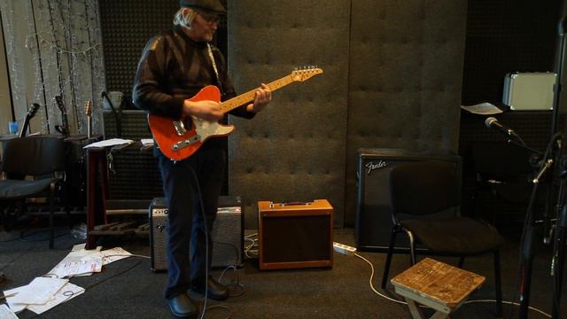 Tweed Deluxe - L.Musaev SPb and Fender Vibroluxe Reverb 1979 смотреть онлайн