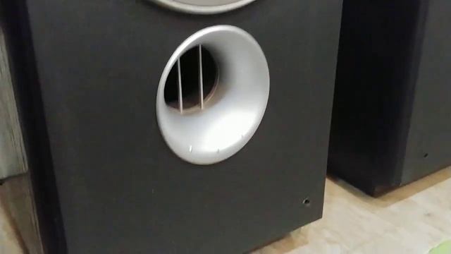 JBL N38 made in USA. Đẹp xuất sắc. Giá 5tr9 смотреть онлайн