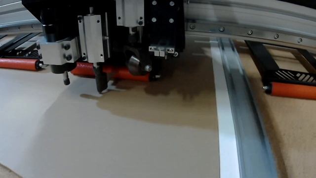 Работа плоттера Keenness. смотреть онлайн