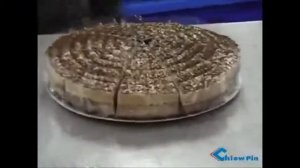 Упаковка в пленку тортиков