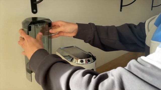 Очистка кофемашины от накипи лимонной кислотой DeLonghi EC685