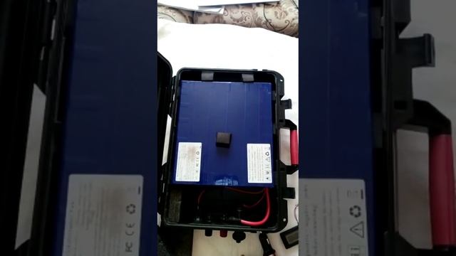 Установка дополнительного индикатора емкости на тяговый аккумулятор. смотреть онлайн