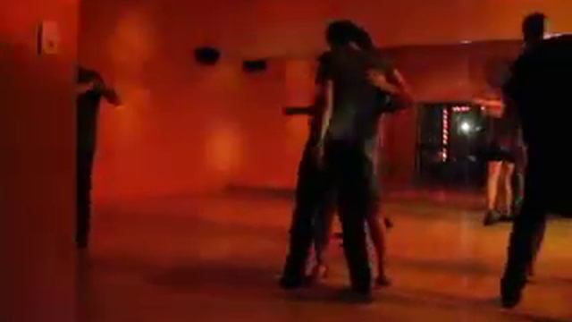 Zouk.mov смотреть онлайн