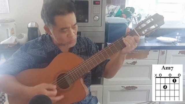 I'm Not in Love (with chords) смотреть онлайн