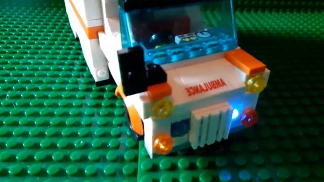 Lego Ford Transit mk 1 Ambulance смотреть онлайн