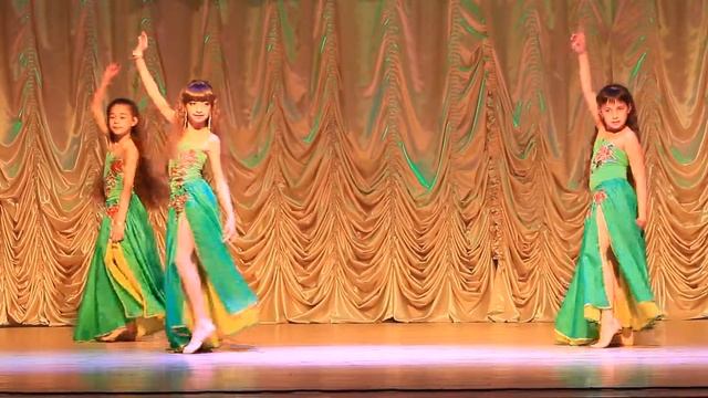 Кубок Днепр обл Совр и Вост хор Синельниково 20160521 094314 DIP 9411 Belly dance смотреть онлайн