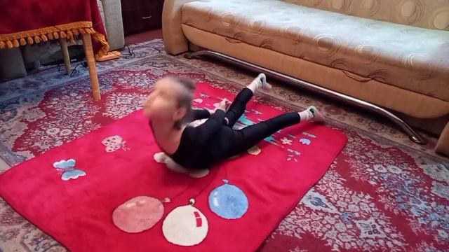 Zoom Гимнастика первое занятия #гимнастика #урокгимнастики #розминка #гімнастика #танец смотреть онлайн