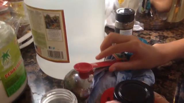 How to cook spaghetti with Andy and Amy ! смотреть онлайн