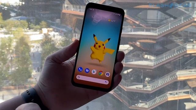 Pixel 4 with Pokémon Sidekick Wallpaper смотреть онлайн