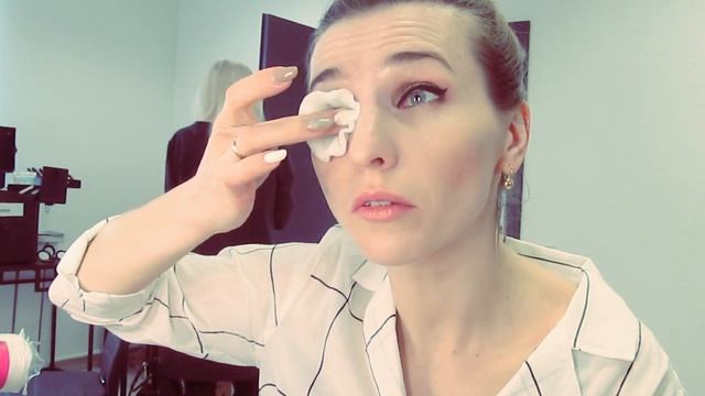 Мицелярная вода и двухфазное средство для удаления макияжа FARMASI. смотреть онлайн