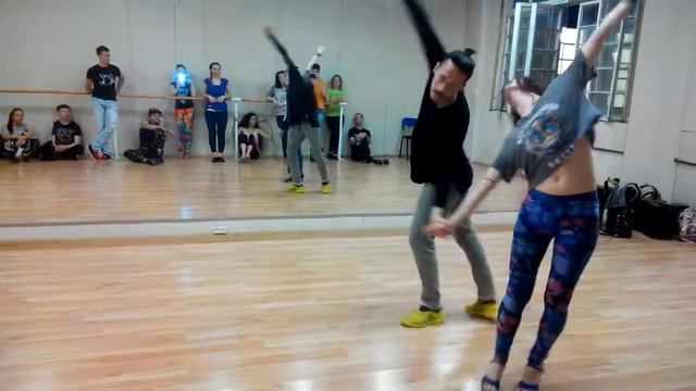 Карлос и Женя - Zouk demo - 18.04.2016 смотреть онлайн