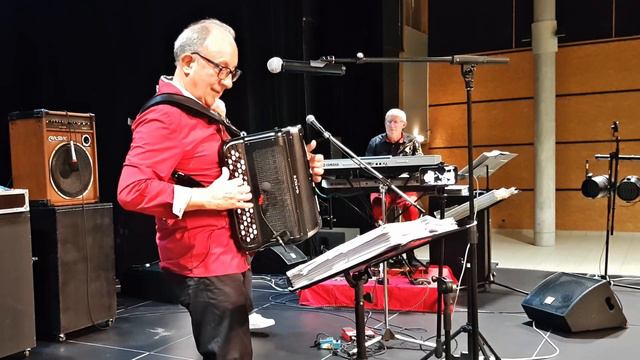 GIL ORCHESTRA N°19 (2022) смотреть онлайн