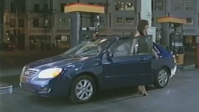 Kia Spectra - Gas Station Commercial 2008 смотреть онлайн
