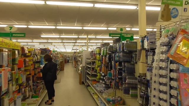 Покупаем ПОДАРКИ Лизе/ Урок рисования у девочек/ Американская загадка для зрителей смотреть онлайн