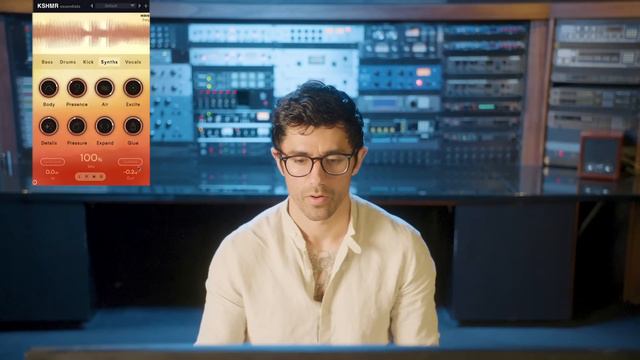 KSHMR walks through his new VST/AU effect plugin: KSHMR Essentials смотреть онлайн