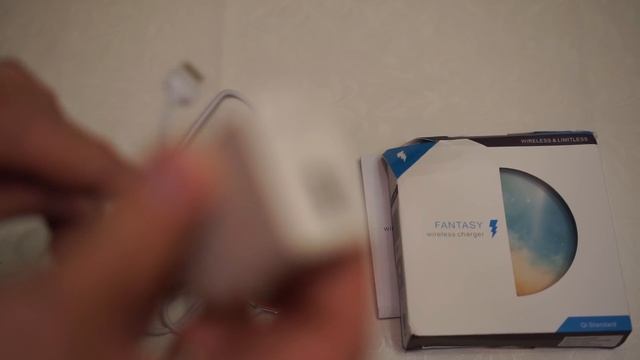 Обзор беспроводной Qi зарядки Fantasy wireless charger (куплено на Aliexpress) смотреть онлайн