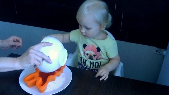 Наша Тая. Веселое желе. Видео для детей. Готовим желе. Make jelly with Taya. смотреть онлайн