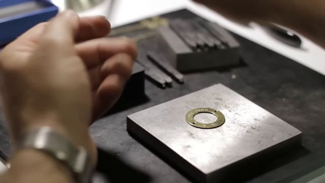 An Inside Look: Metal Stamping at The Catholic Company смотреть онлайн