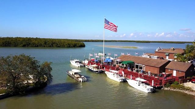 Aerial Tour of Marco Island Beach, Keewaydin Island and Isles of Capri in Naples Florida смотреть онлайн