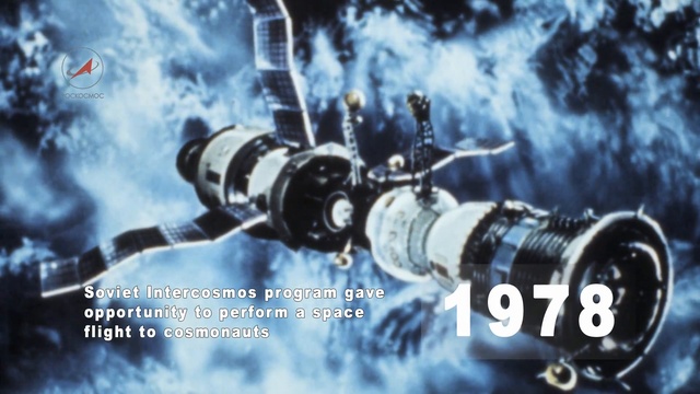 Пилотируемое освоение космоса⁄Human space exploration смотреть онлайн