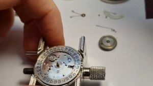 Часы seiko 5 разбираем механизм.