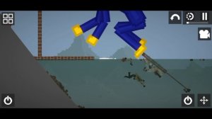 Хагги Вагги Нападает на Военных в Мелон Плейграунд