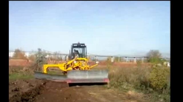 Боковой отвал на автогрейдере СДМ-25 и ДЗ98