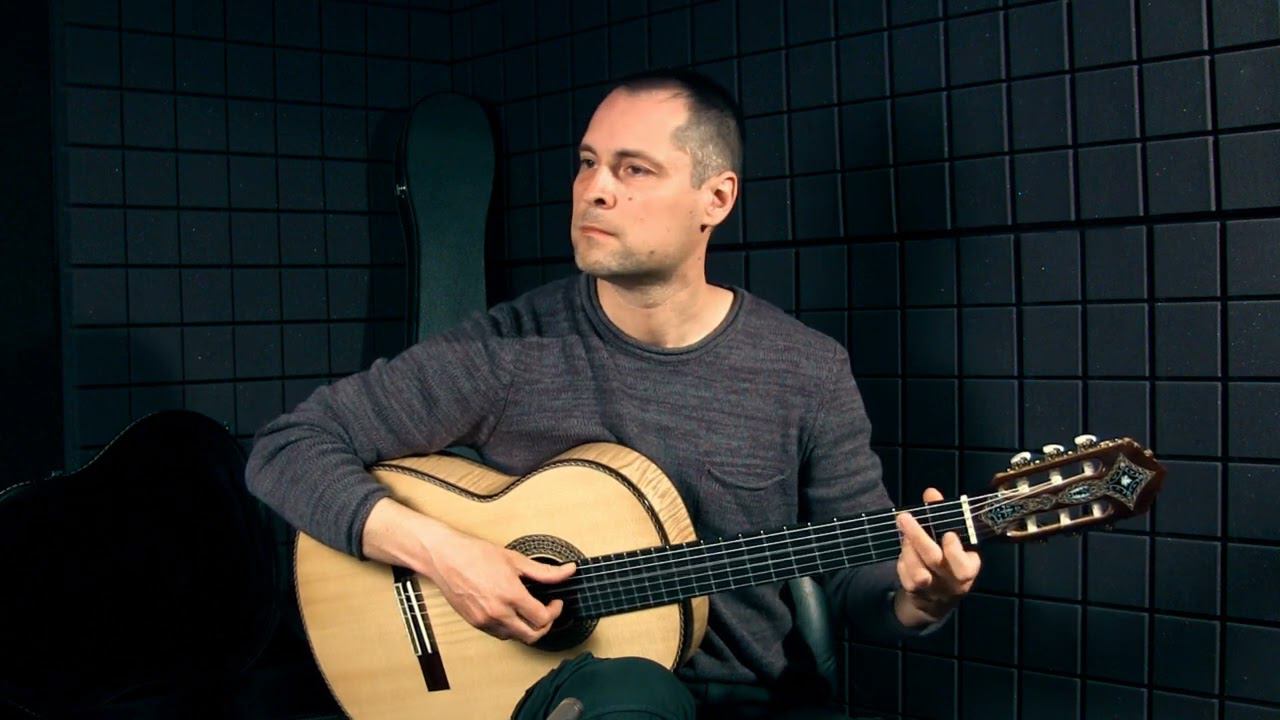 "Любимый город", кленовая гитара, карбоновые струны. Несложная аранжировка. смотреть онлайн