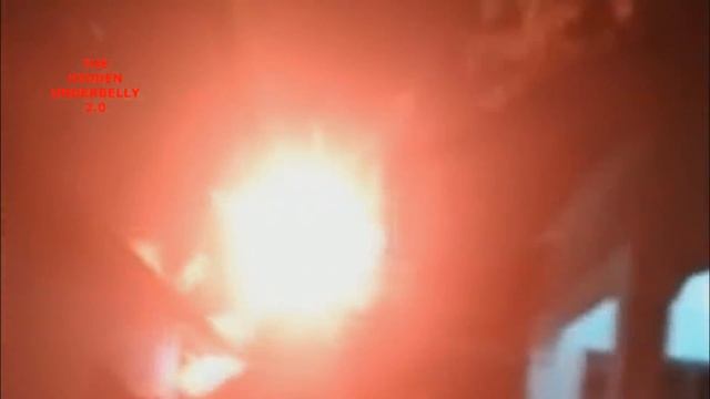 Strange Bright Light Captured Moments Before Disappearing Over Java, Indonesia. August 21, 2018 смотреть онлайн