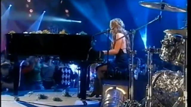 Lucie Silvas - The Game Is Won (Live @ CD:UK) смотреть онлайн