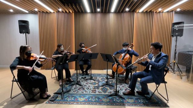Mozart | Oboe Quintet in C minor, K. 388/406, I: Allegro | Bobby Cheng & Romer String Quartet смотреть онлайн