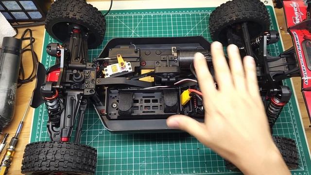 2023 Team Corally Asuga Is The Best Basher Buggy! | Unbox and Bash Review! смотреть онлайн