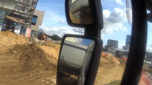 Насилуют жену пока муж на вахте смотреть онлайн
