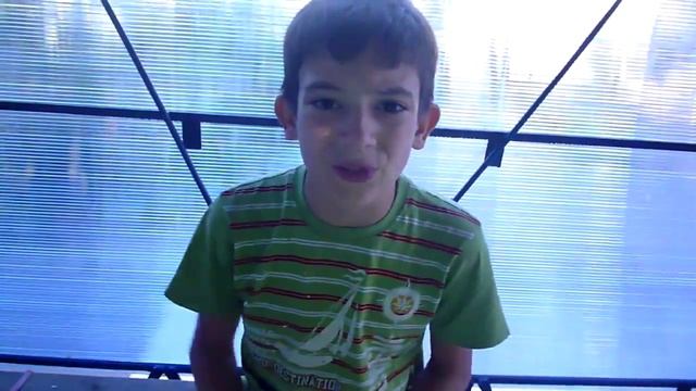 Как сделать оружие из пенопласта|Самый позитивный видос смотреть онлайн