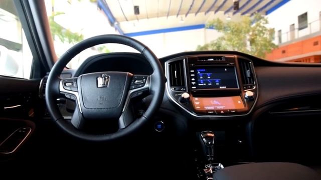 Новый Toyota Crown 2016. Лучший Бизнесс-класс!! Супер!