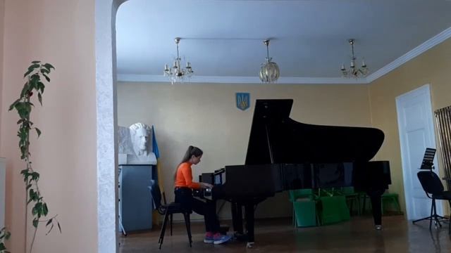 М.Скорик "У народному стилі", Г.Сасько джаз-вальс з сюїти "Граю джаз" смотреть онлайн